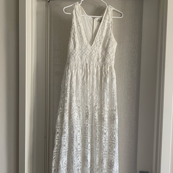 White lace maxi dress - Picture 1 of 8